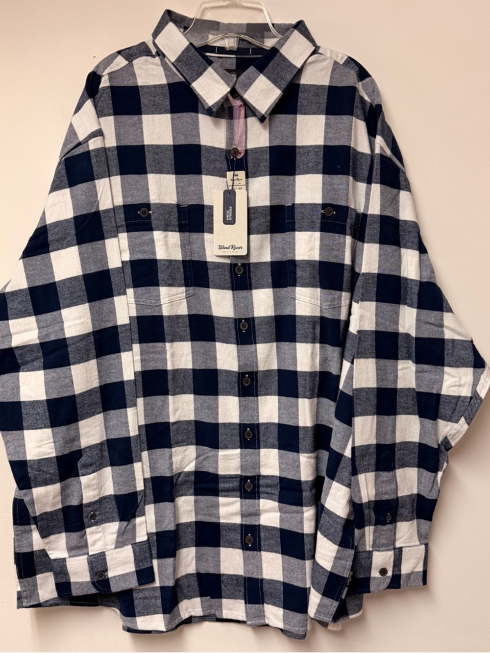 2/$40 🌺 WindRiver Flannel Shirt